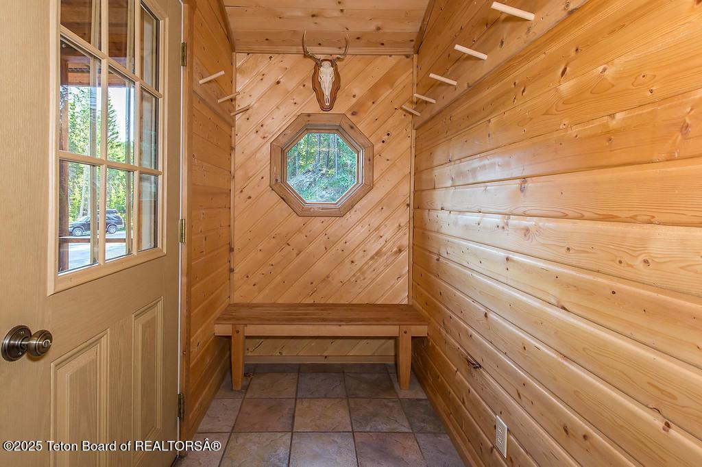 37258 Yaak River Road Troy, MT 59935 - Photo 27 of 74 27