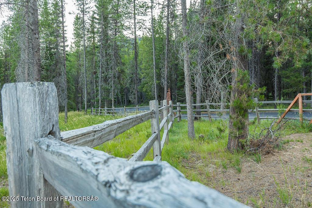 37258 Yaak River Road Troy, MT 59935 - Photo 42 of 74 42