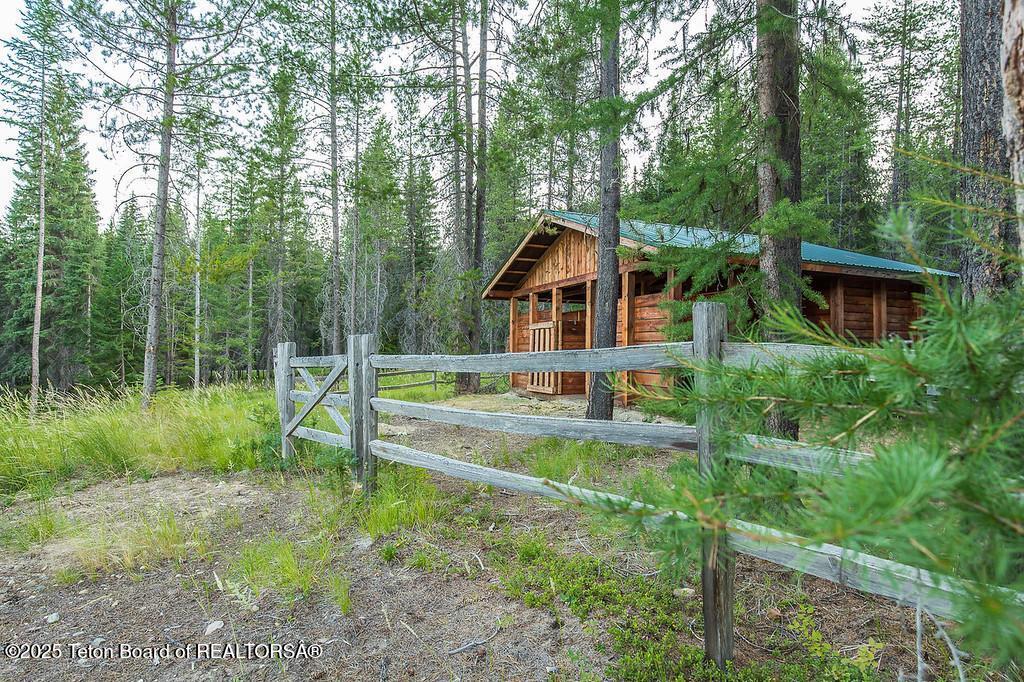 37258 Yaak River Road Troy, MT 59935 - Photo 43 of 74 43