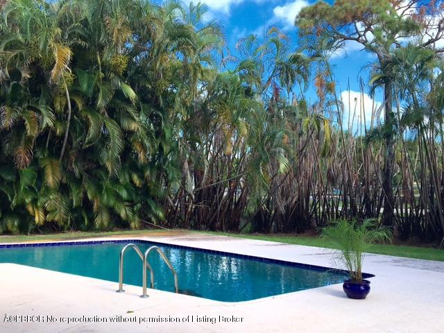 409 Chevron Circle Jupiter, FL 33458 - Photo 4 of 18 04 Pool