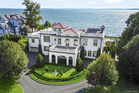 $9,950,000 | 106 Premium Point, New Rochelle, NY 10801