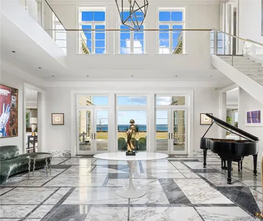 $9,950,000 | 106 Premium Point, New Rochelle, NY 10801