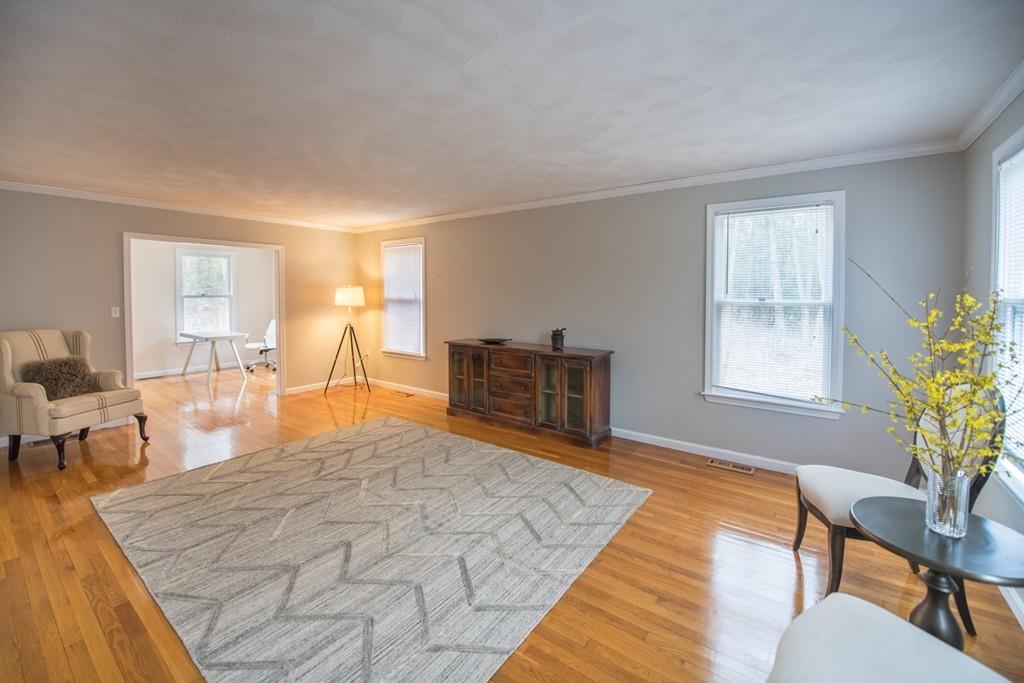 374 River Road Andover, MA 01810 - Photo 12 of 42