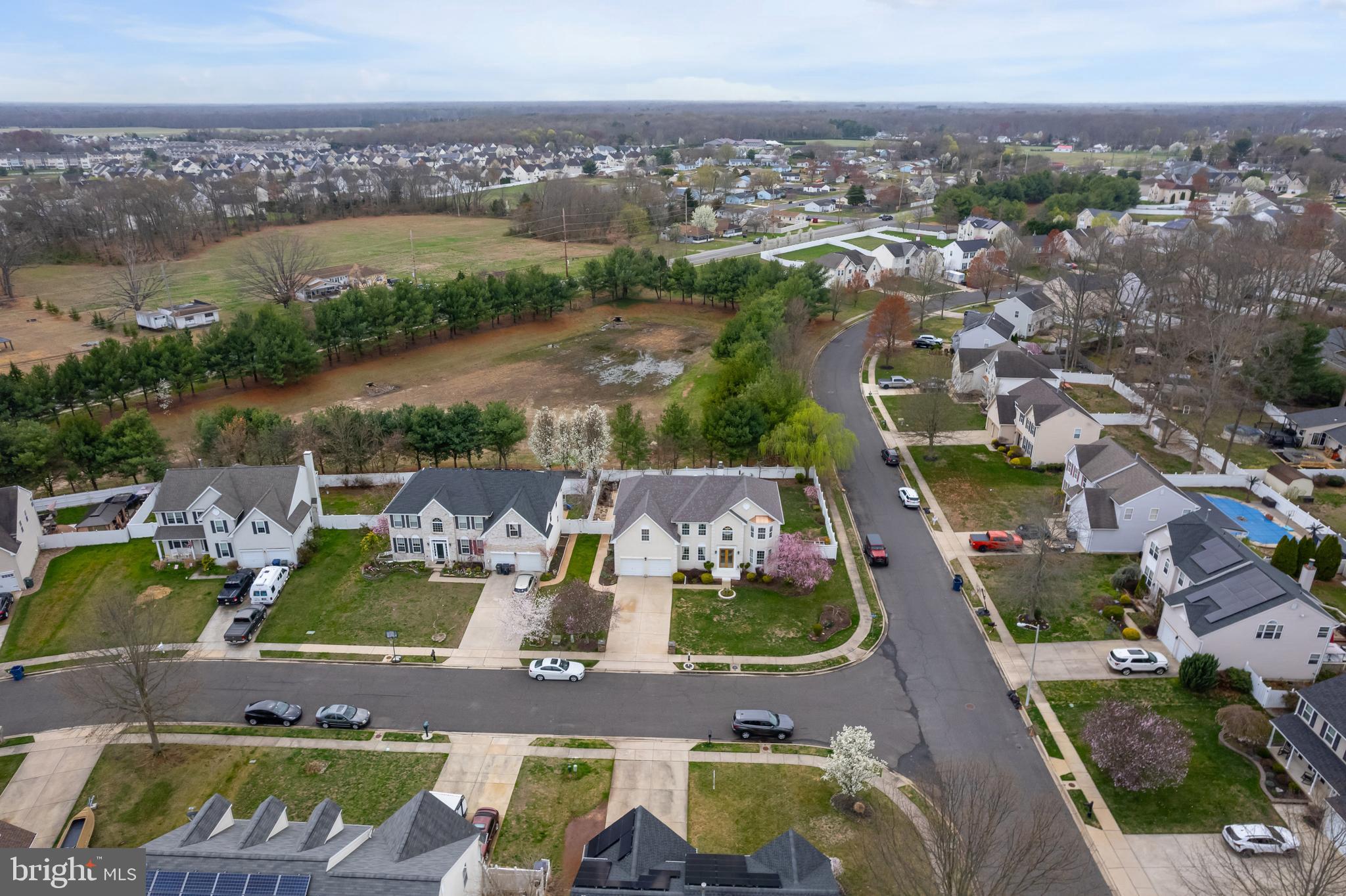 316 Pickwick Drive Williamstown, NJ 08094 - Photo 38 of 44 an aerial view of residential houses with outdoor space and river view