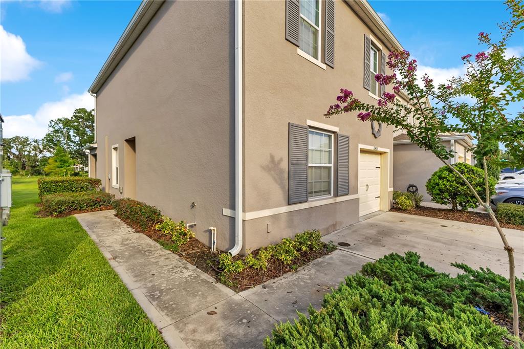 12435 Bowes Branch Road Orlando, FL 32824 - Photo 3 of 34