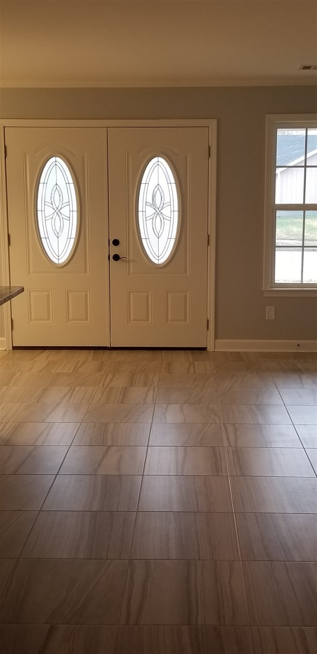 3834 Ross Road Memphis, TN 38115 - Photo 2 of 14