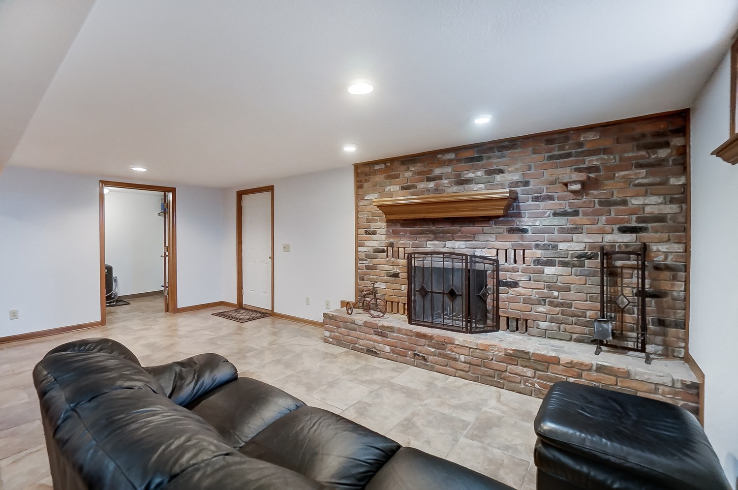 356 West Baseline Road Albion, IN 46701 - Photo 22 of 36 Gallery Image 22