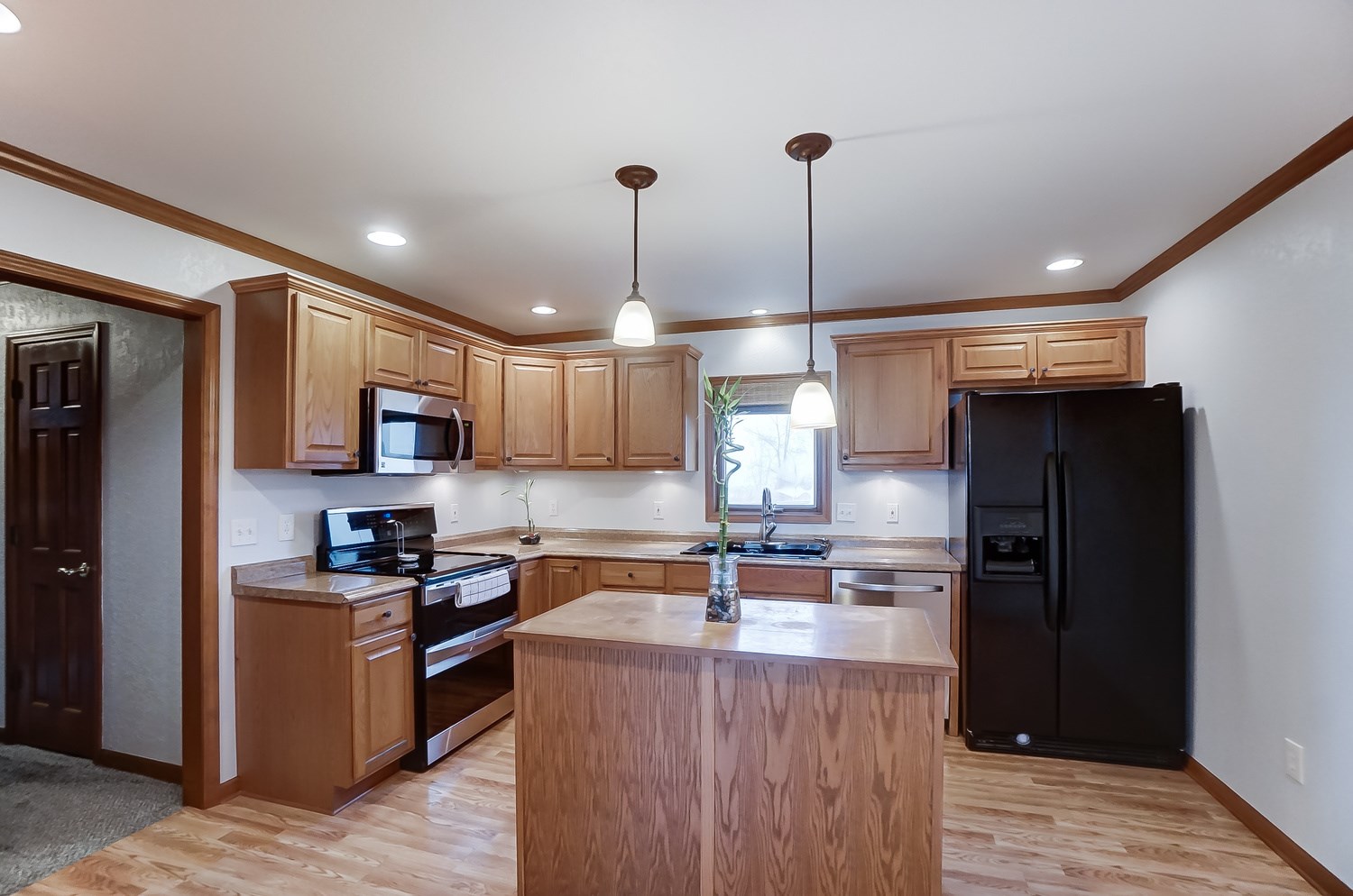 356 West Baseline Road Albion, IN 46701 - Photo 7 of 36 Gallery Image 7