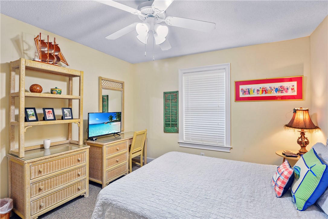 162 Toluca Lane St. Simons Island, GA 31522 - Photo 22 of 26 Guest BR