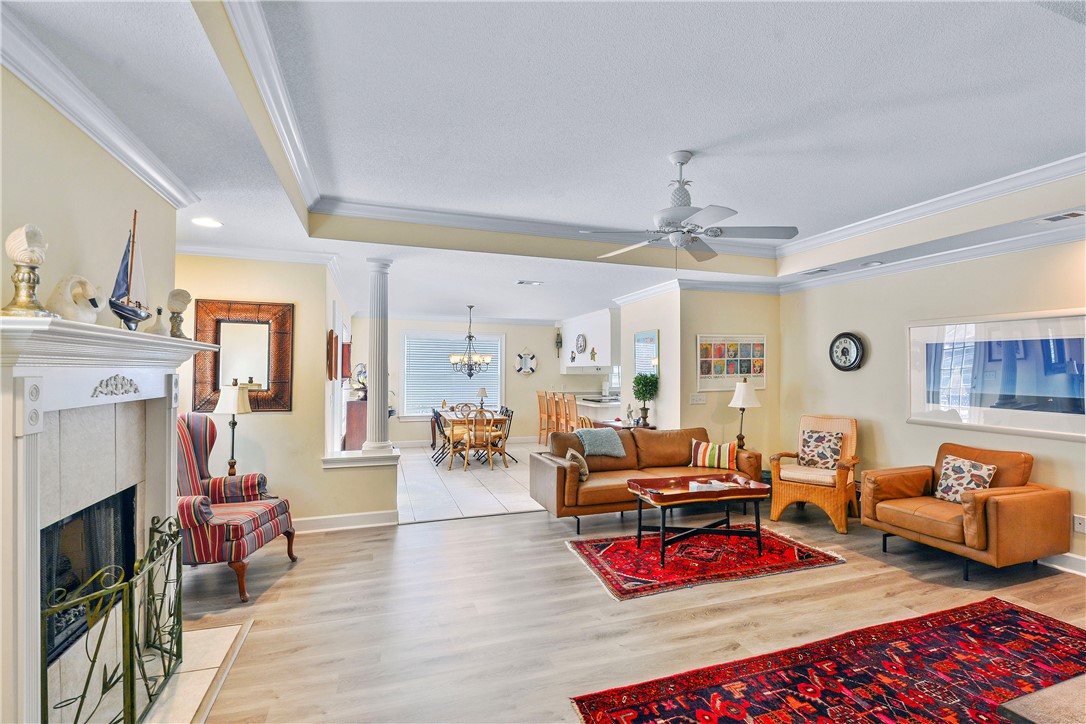 162 Toluca Lane St. Simons Island, GA 31522 - Photo 4 of 26 Great room with new LVP flooring