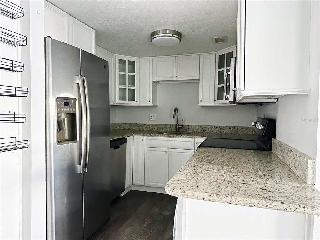 912 Lake Destiny Road, Unit D Altamonte Springs, FL 32714 - Photo 4 of 19