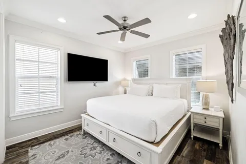 $1,050,000 | 1961 Baytowne Loop, Miramar Beach, FL 32550