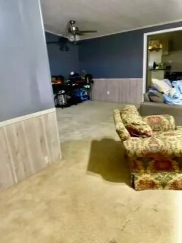 a bathroom with a tub