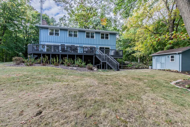 $425,000 | 2555 Ridgefield Road, Princeton, IL 61356