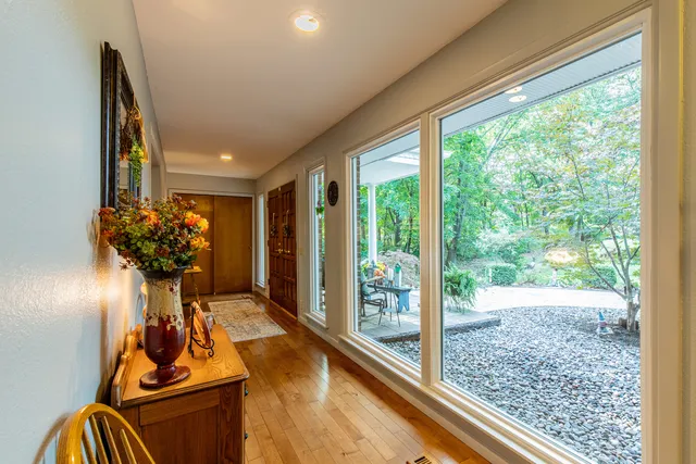 $425,000 | 2555 Ridgefield Road, Princeton, IL 61356