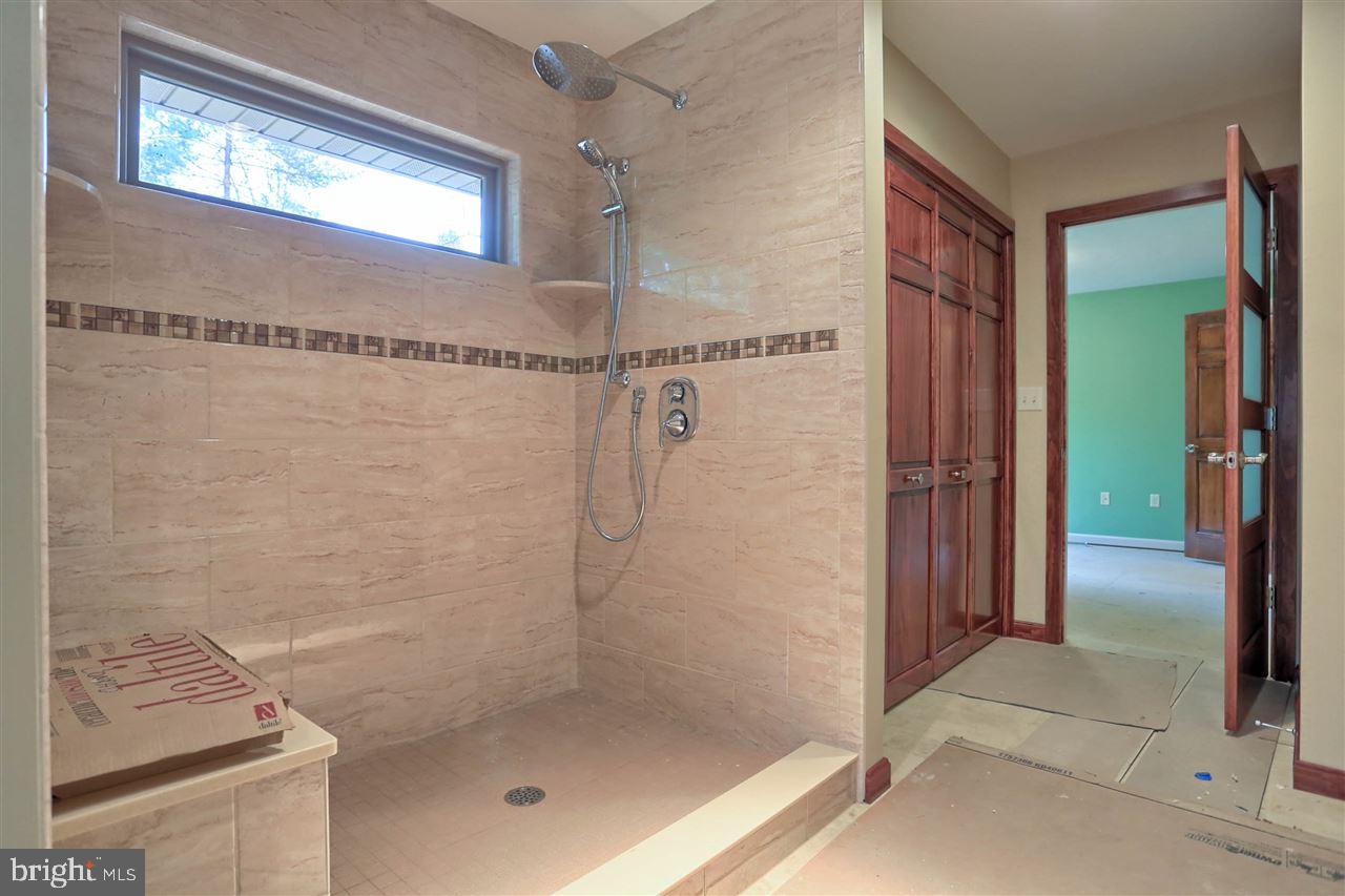 434 Pine Grove Road Gardners, PA 17324 - Photo 4 of 25 Gallery Image 4