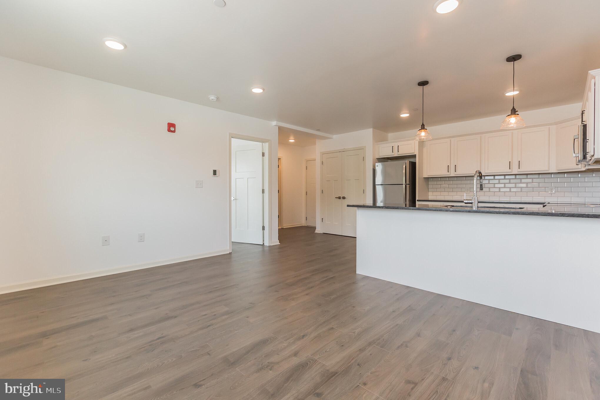 6778 Ridge Avenue, Unit 302 Philadelphia, PA 19128 - Photo 6 of 13