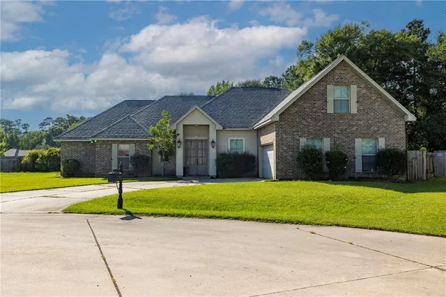 $275,000 | 39729 Savannah Court, Ponchatoula, LA 70454
