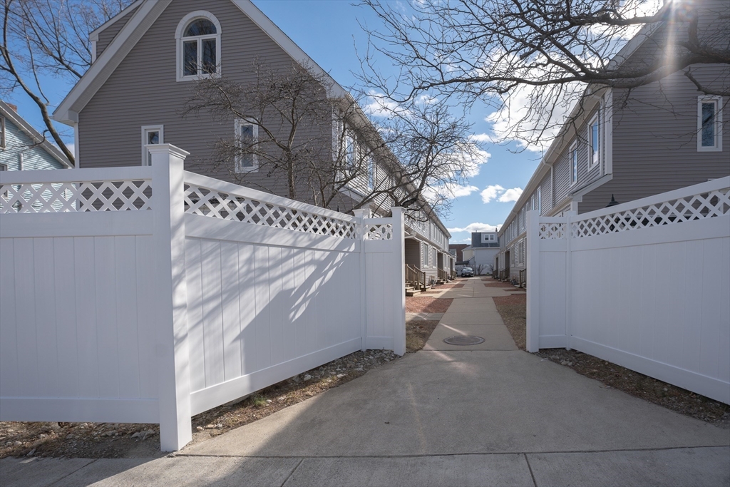 3 Raymond Street, Unit 3D Boston, MA 02134 - Photo 2 of 14