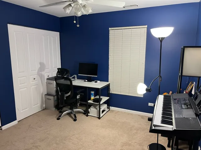 $2,600 | 3166 Bromley Lane, Aurora, IL 60502