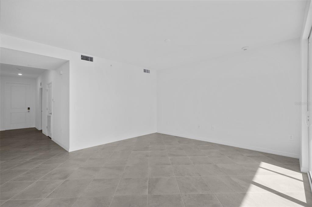 19116 Scallop Loop, Unit 102 Lakewood Ranch, FL 34211 - Photo 7 of 22