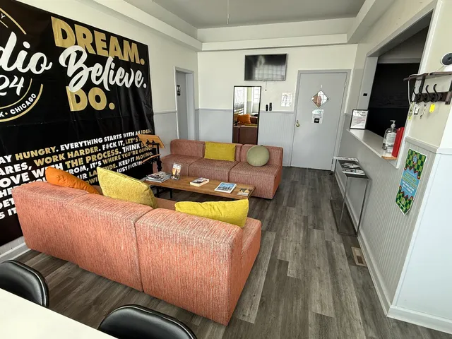 $800 | 1417 Ashland Avenue, Unit 8, Chicago, IL 60622