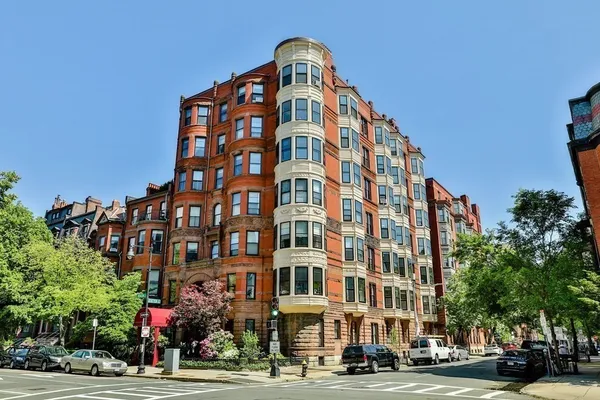 a front view of a building