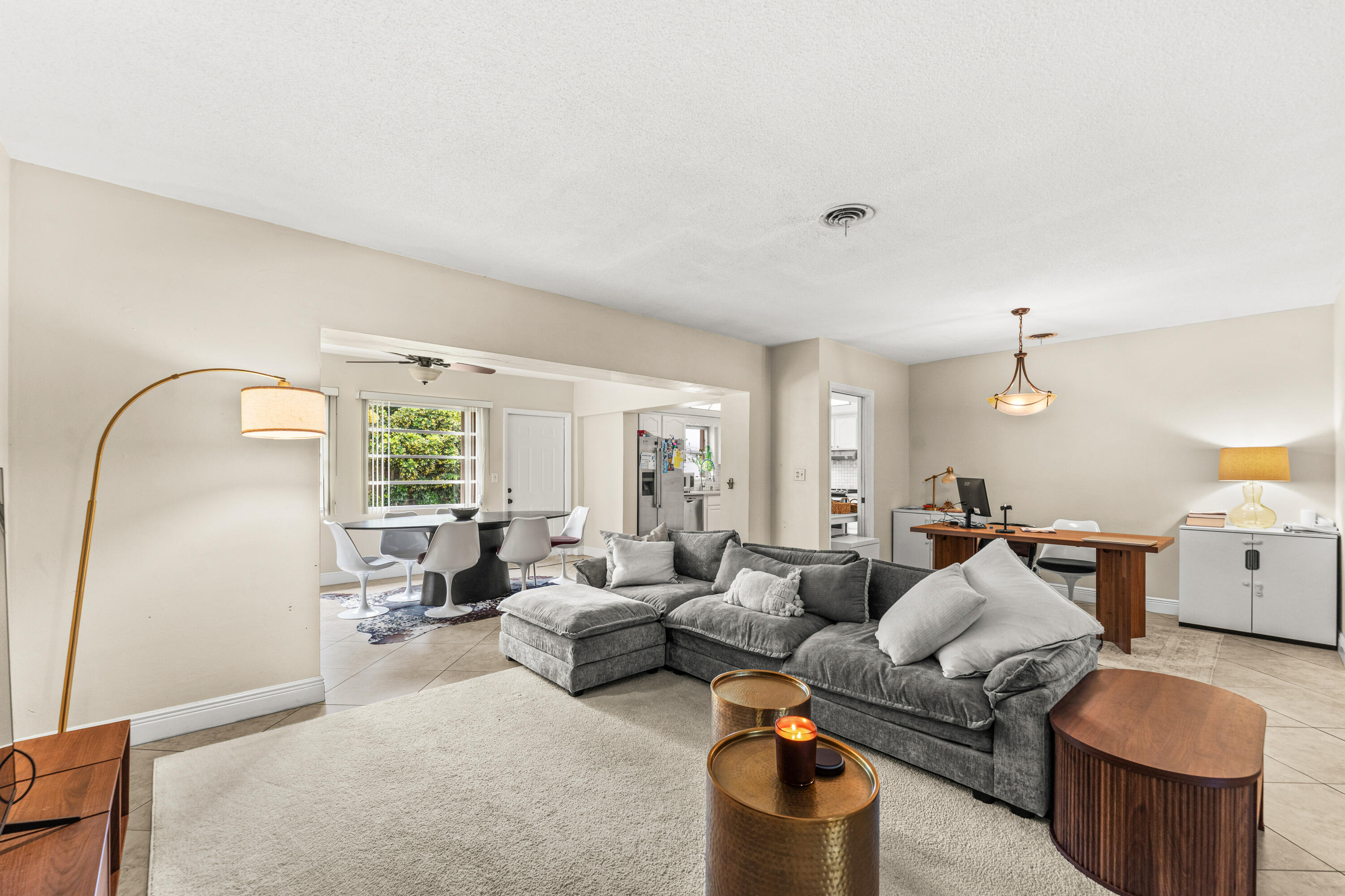 1270 Southwest 8th Street Boca Raton, FL 33486 - Photo 13 of 27 015-1270Southwest8thStreet-BocaRaton-FL-