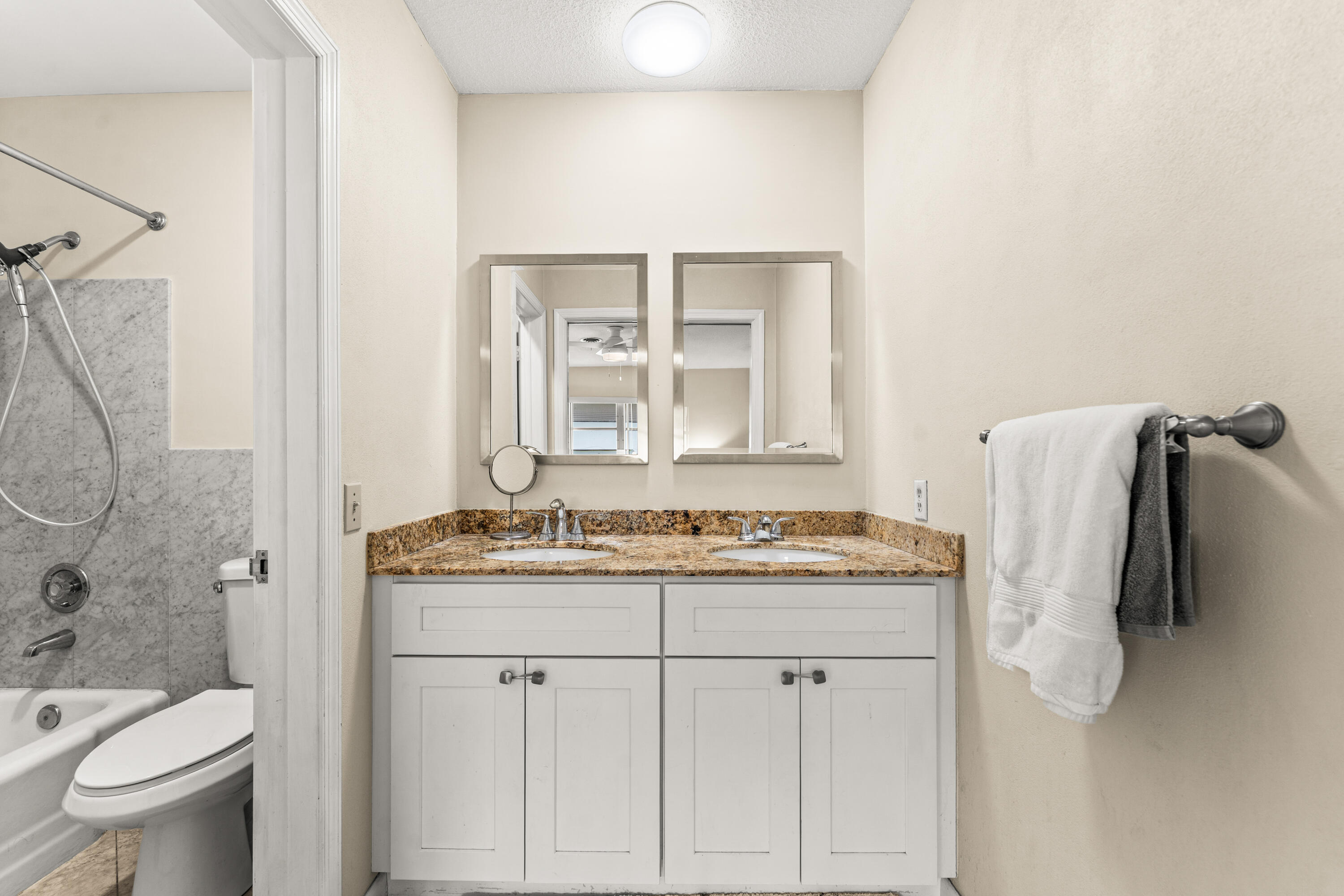 1270 Southwest 8th Street Boca Raton, FL 33486 - Photo 18 of 27 025-1270Southwest8thStreet-BocaRaton-FL-