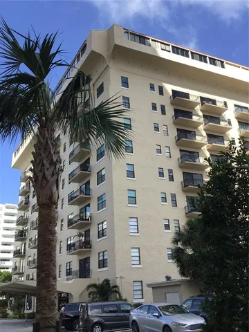$2,200 | 2109 Bayshore Boulevard, Unit 602, Tampa, FL 33606