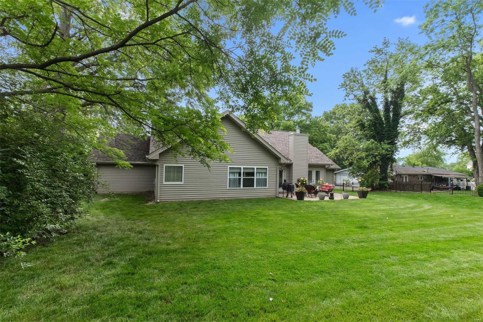 265 New Ballwin Road Ballwin, MO 63021 - Photo 41 of 52