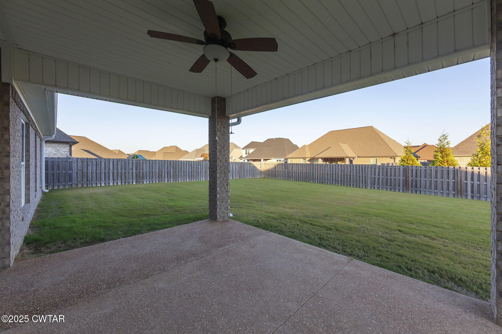 92 Samuel Drive Jackson, TN 38305 - Photo 21 of 23 a view of a back yard