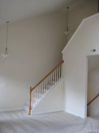 16948 Farmington Road Livonia, MI 48154 - Photo 4 of 20 IMG_2113.JPG