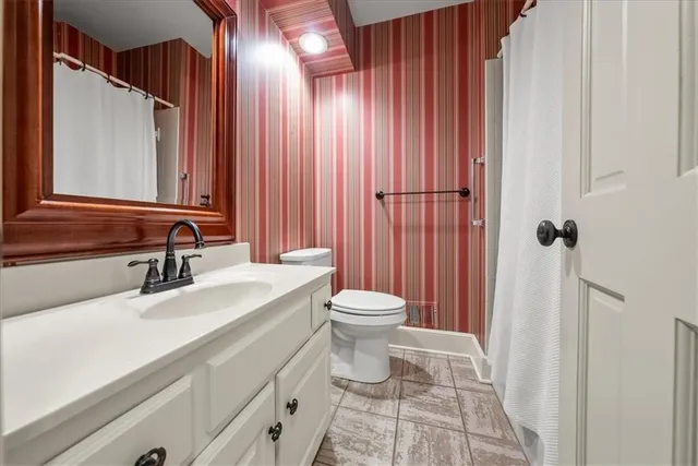 $1,499,000 | 2501 West 64th Street, Mission Hills, KS 66208