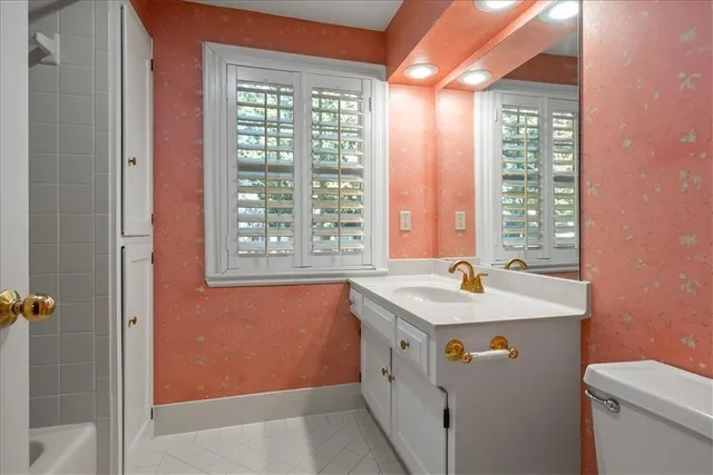 $1,499,000 | 2501 West 64th Street, Mission Hills, KS 66208