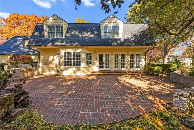 $1,499,000 | 2501 West 64th Street, Mission Hills, KS 66208