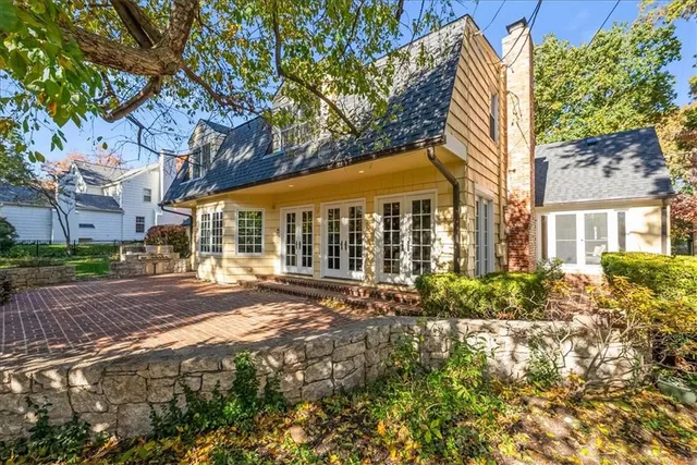 $1,499,000 | 2501 West 64th Street, Mission Hills, KS 66208
