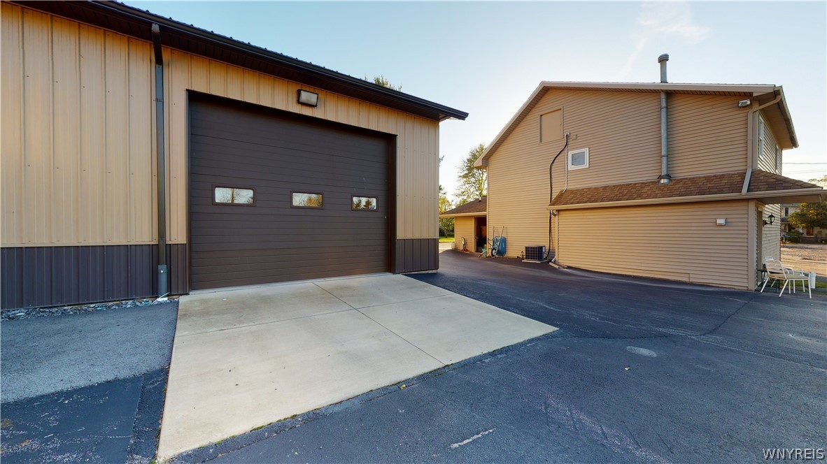 5035 Salt Road Clarence, NY 14031 - Photo 32 of 40