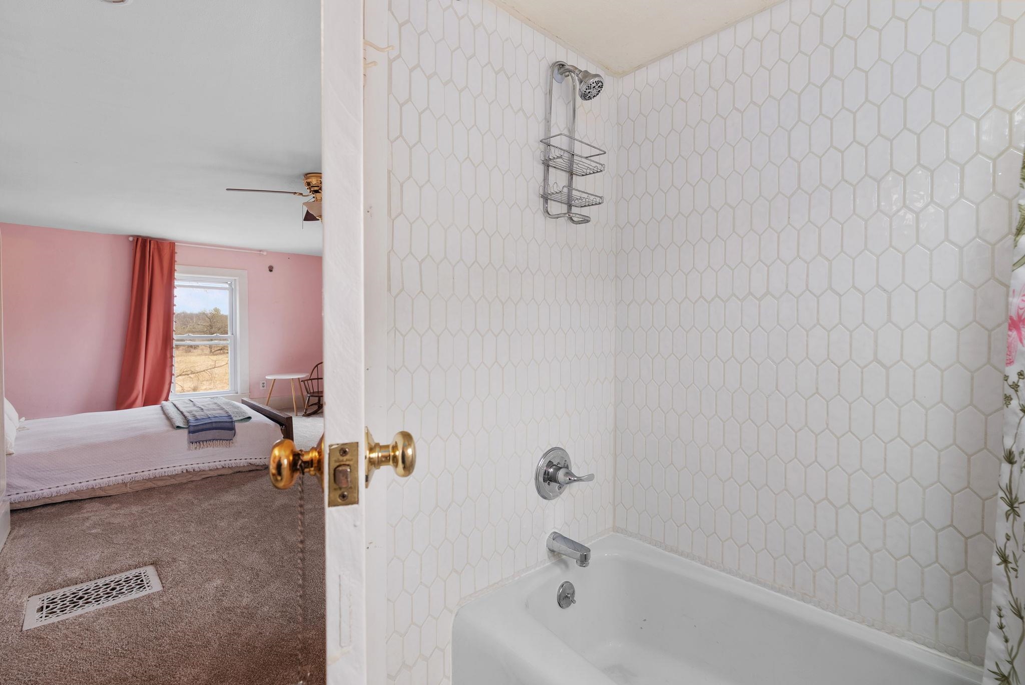 3850 County Road Dodgeville, WI 53533 - Photo 34 of 64