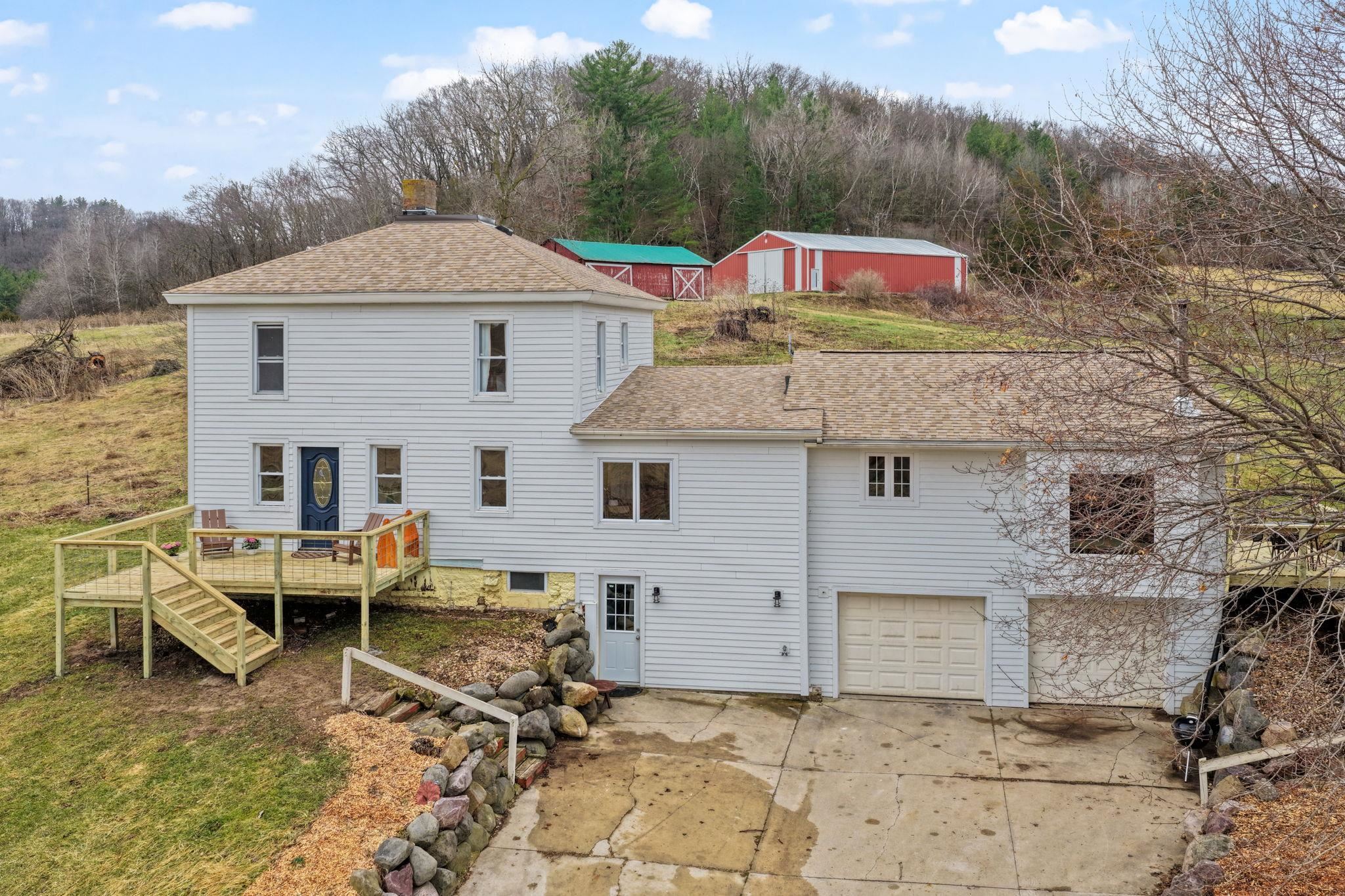 3850 County Road Dodgeville, WI 53533 - Photo 42 of 64