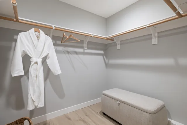 $925,000 | 8040 Crest, Oakland, CA 94605