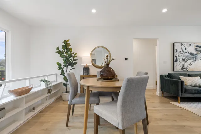 $925,000 | 8040 Crest, Oakland, CA 94605