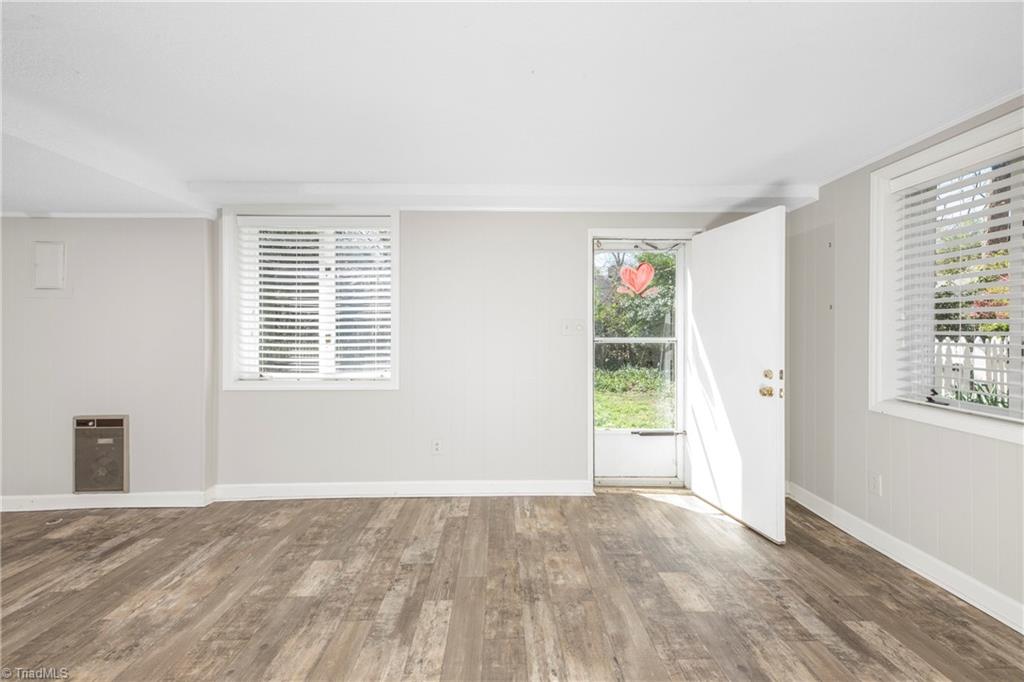 713 Dover Road Greensboro, NC 27408 - Photo 43 of 46 Gallery Image 43
