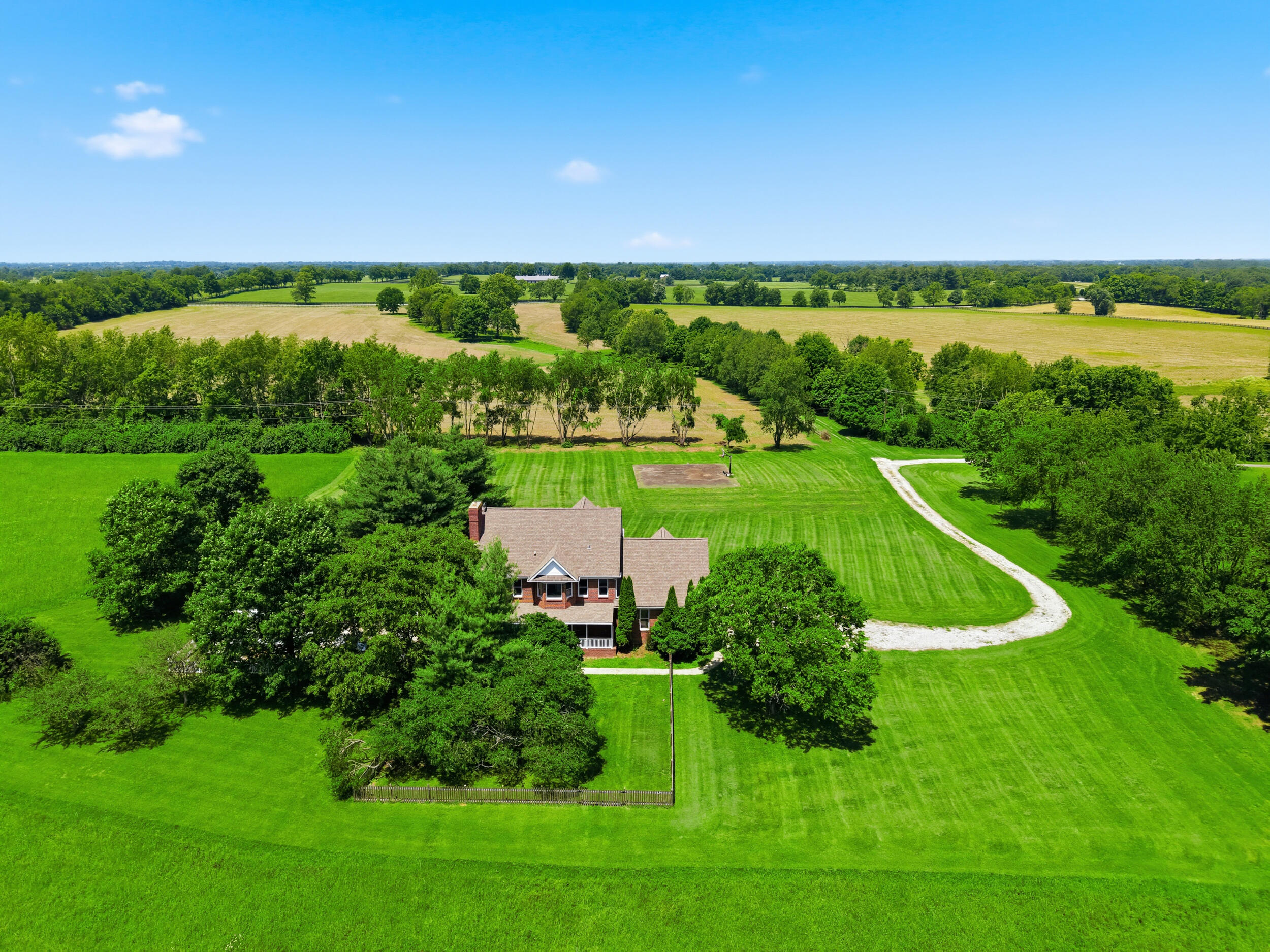 5650 Russell Cave Road Lexington, KY 40511 - Photo 5 of 58 52_dji_fly_20260528_154250_0341_17800725