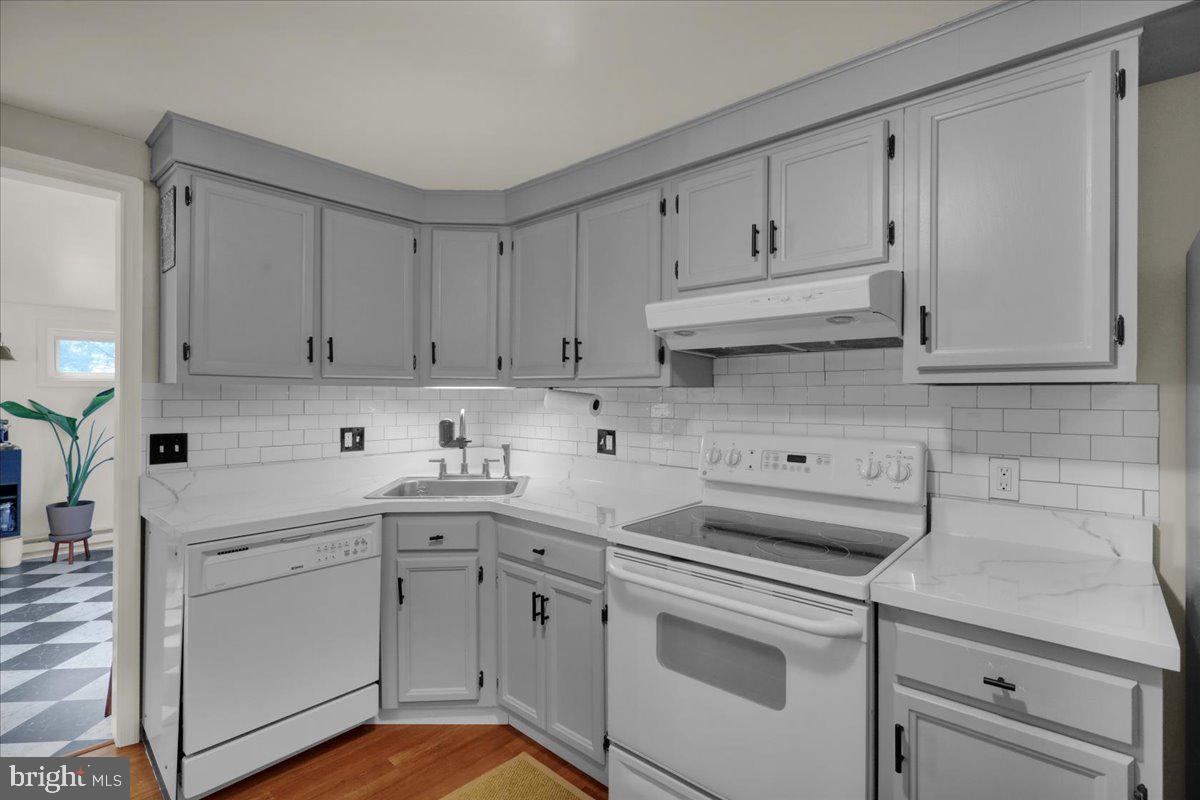 105 Autumn Drive Lititz, PA 17543 - Photo 14 of 38