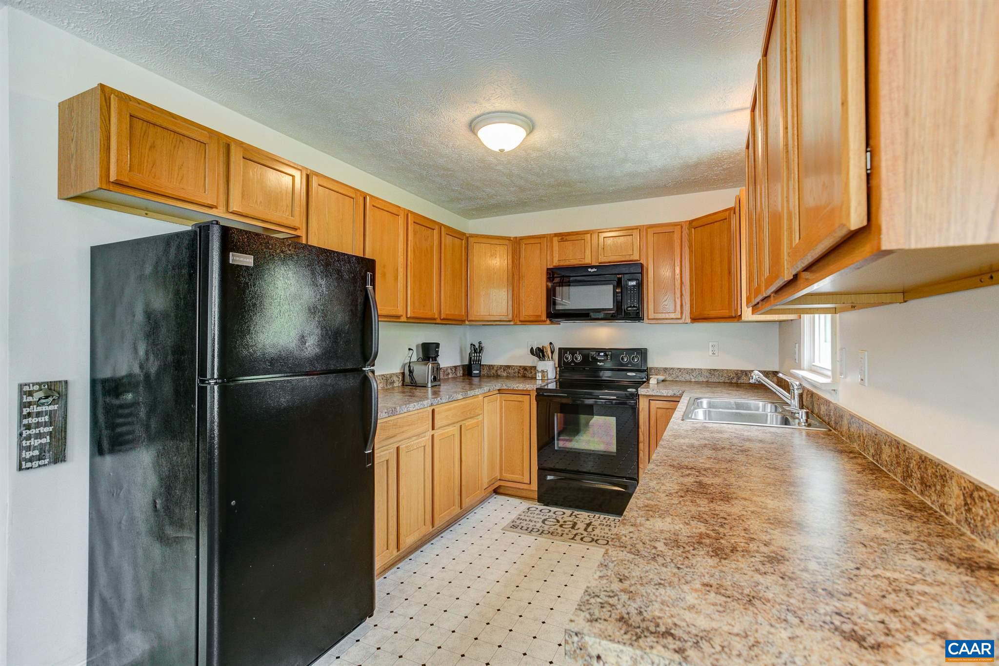 1118 Belle Meade Road Bumpass, VA 23024 - Photo 4 of 40