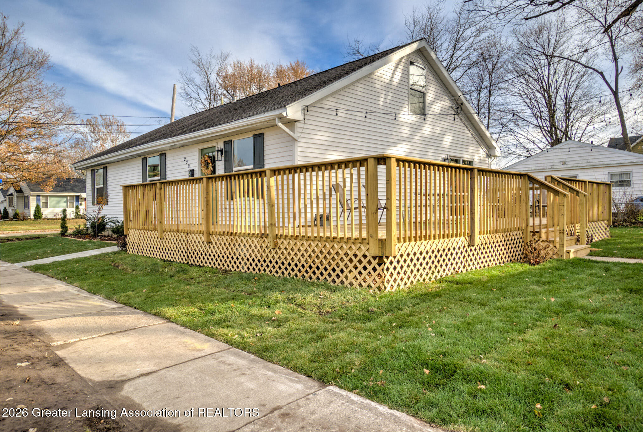 220 Edwards Street Grand Ledge, MI 48837 - Photo 7 of 58 DSC09636_7_8
