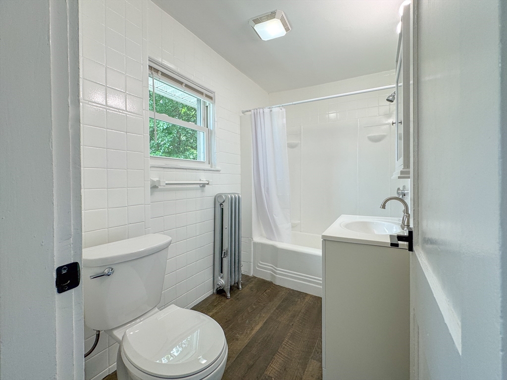 185 Leyfred Terrace Springfield, MA 01108 - Photo 23 of 35