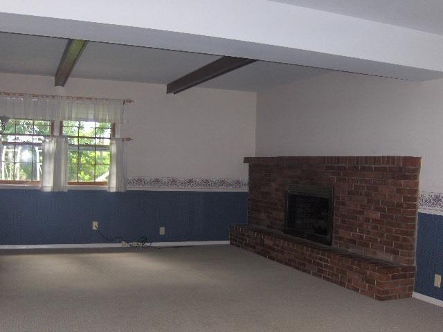 1201 North Buckeye Road Muncie, IN 47304 - Photo 2 of 12 Gallery Image 2