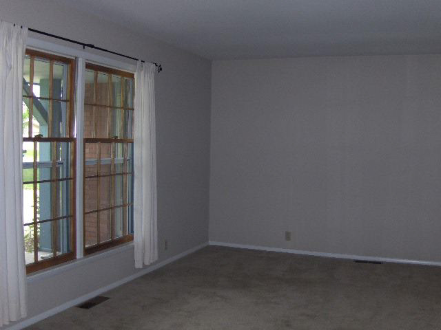 1201 North Buckeye Road Muncie, IN 47304 - Photo 8 of 12 Gallery Image 8